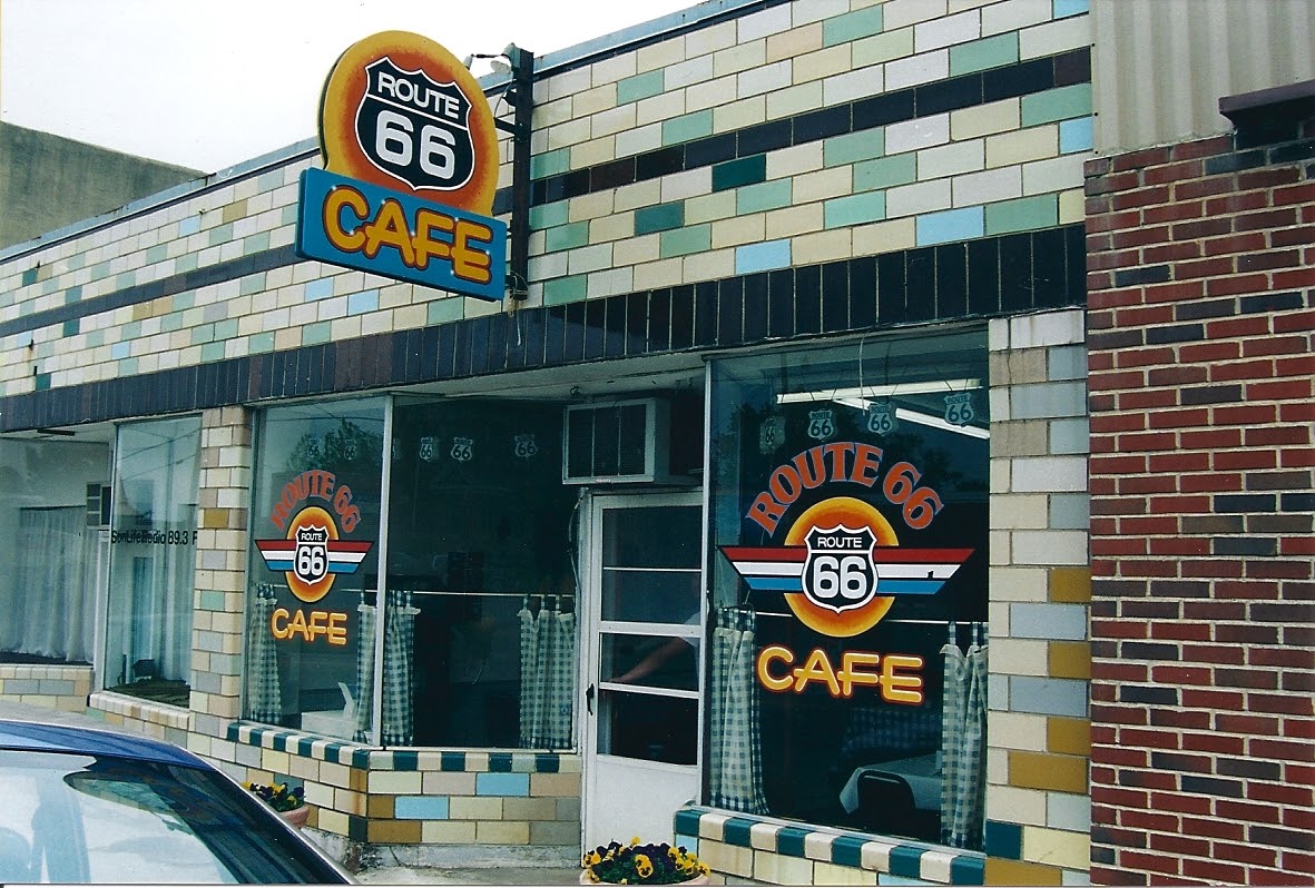 One of the many wonderful old cafes on Route 66